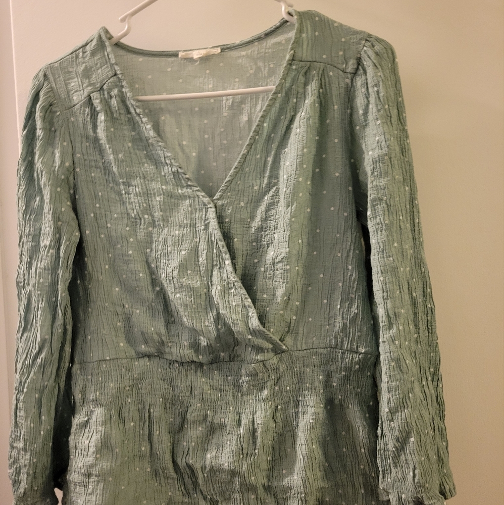 Light aqua peplum top